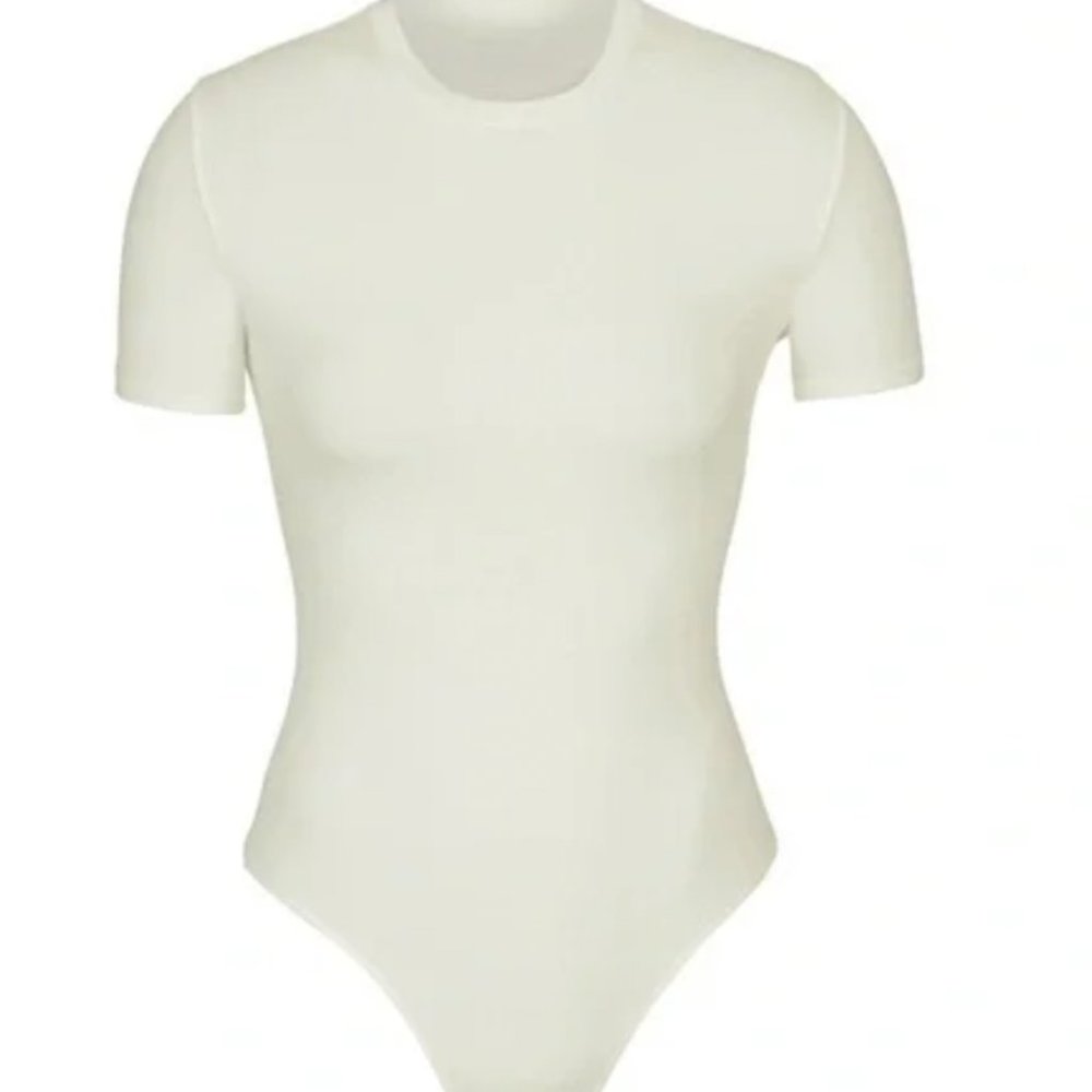 SKIMS COTTON JERSEY T-SHIRT BODYSUIT B600
